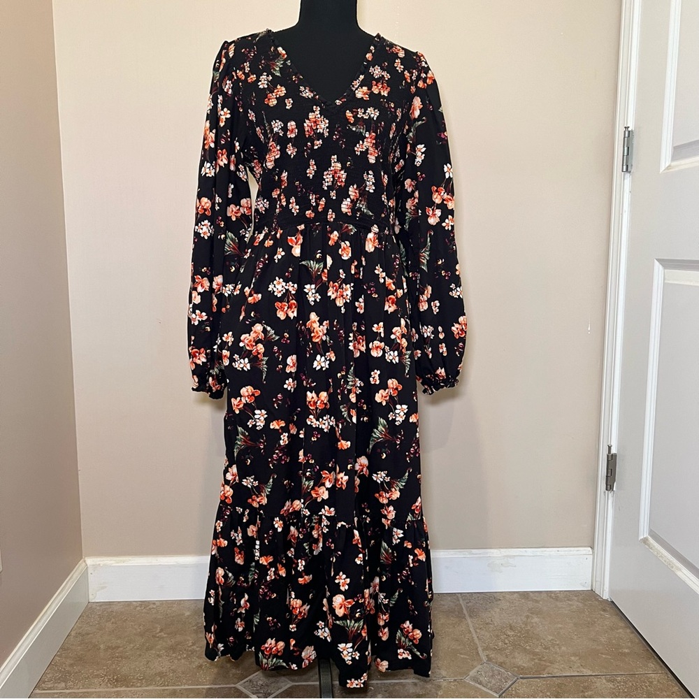 Old Navy Black Floral Long Sleeve Dress